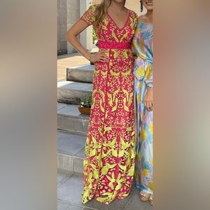 NWT Marchesa Notte Gown Lace Guipure Birds Asian Fuchsia Pink Yellow V-Neck